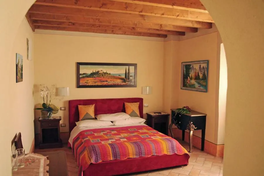 Farm stay Palazzo Di Monteoliveto Villa Monzambano