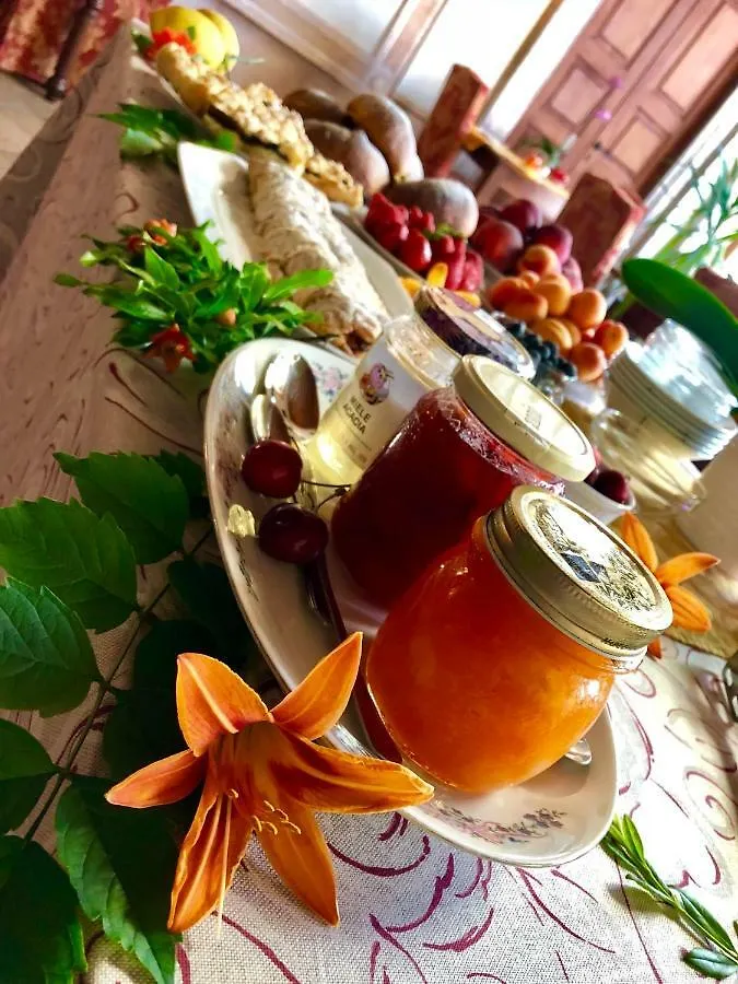 Farm stay Palazzo Di Monteoliveto Villa Monzambano Italy